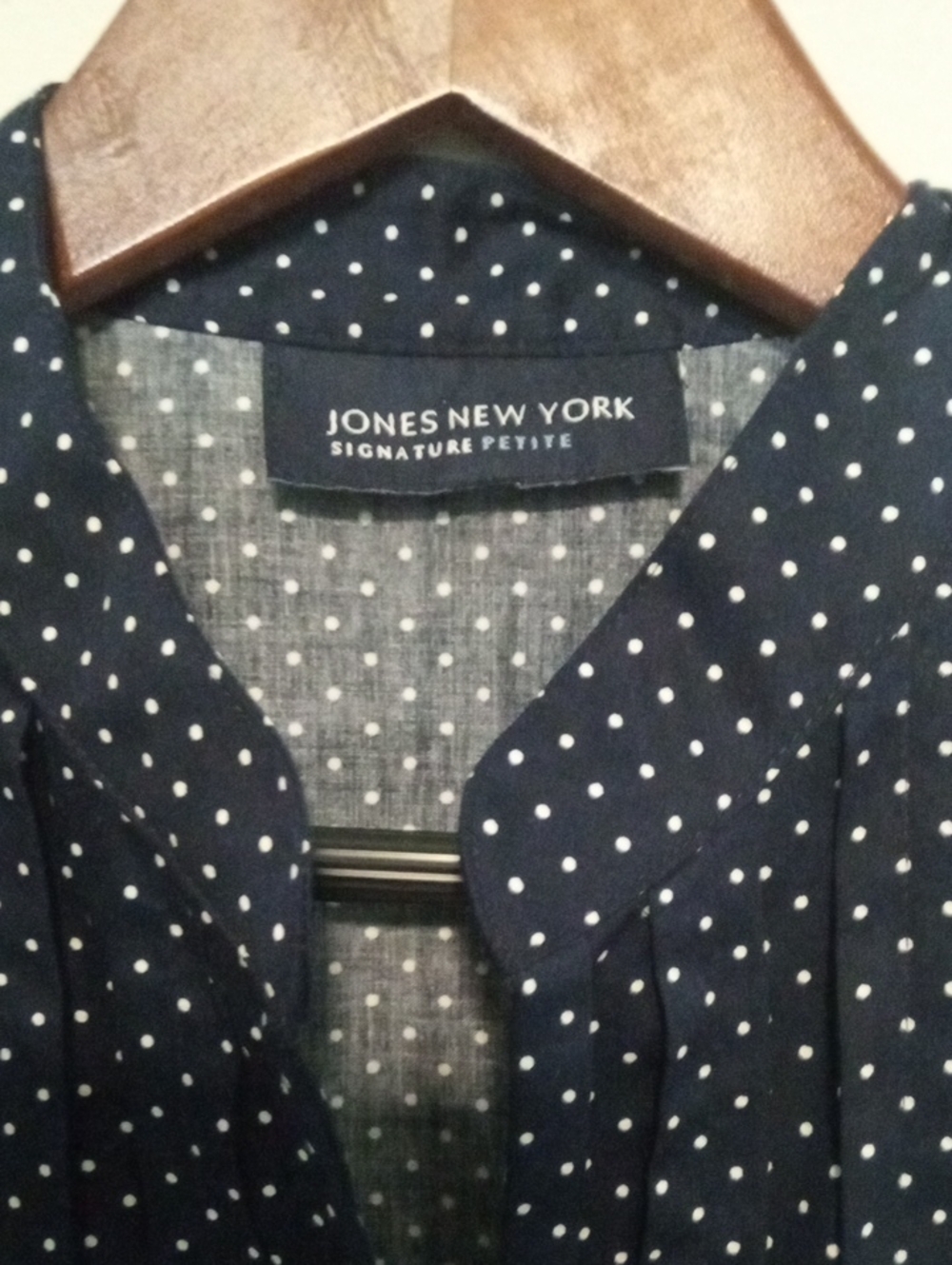 JONES NEW YORK Navy & White Polka Dot Tank - Picture 5 of 5